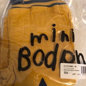 NWT mini  baby Boden Star cords 3-6 months
